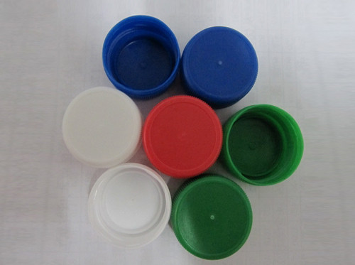 Plastic bottle cap